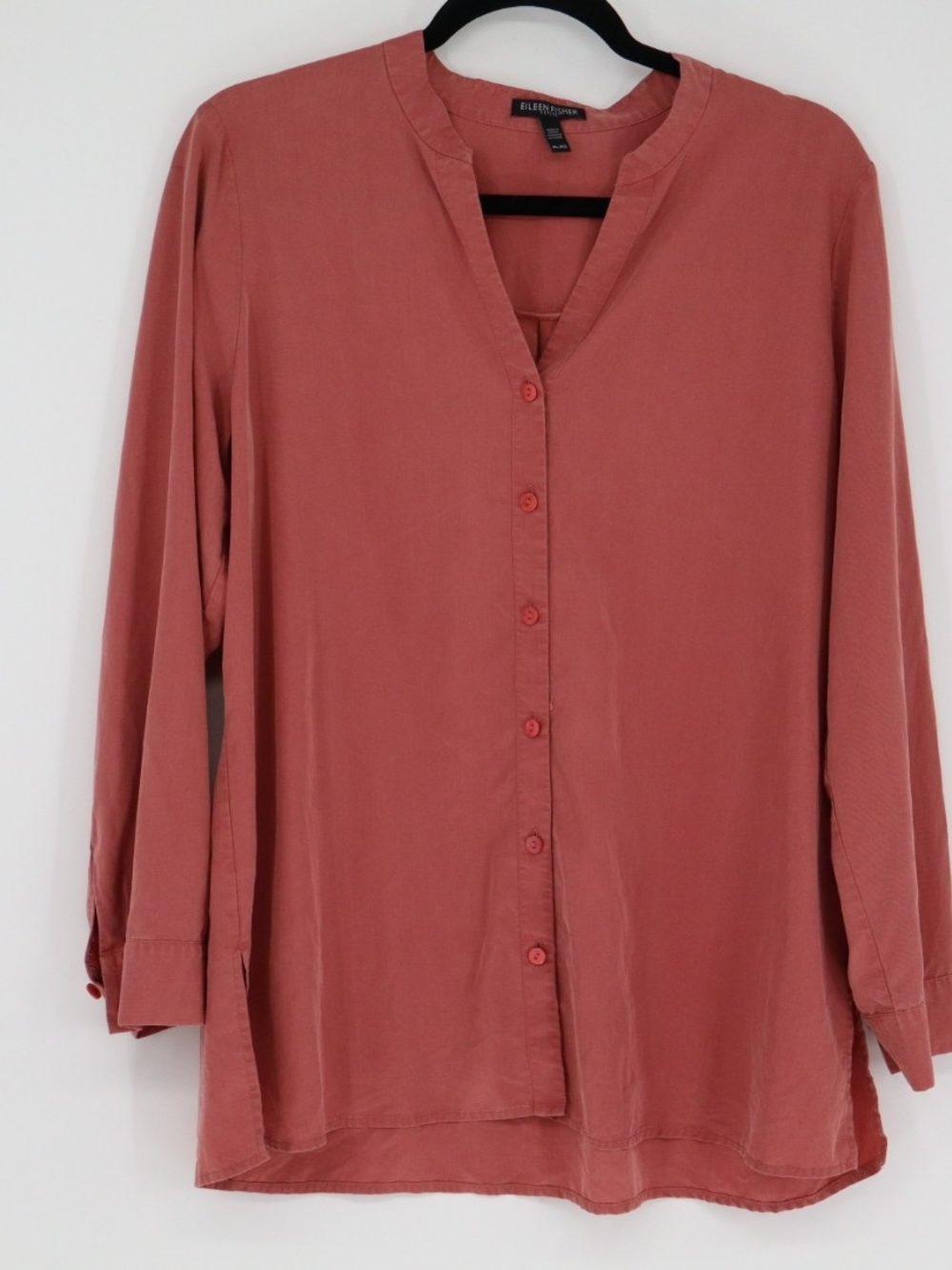 Eileen Fisher Women's Rosewood Button-Front V-Neck Blouse Large Petite Tencel